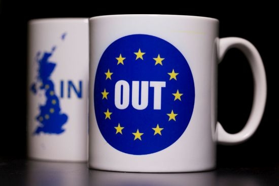 Великобритания не иска да "къса" с ЕС след Брекзит