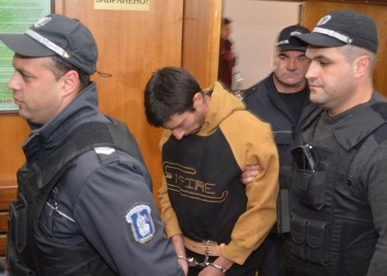 Убиецът на 15-годишната Симона от Сливен застава пред Темида