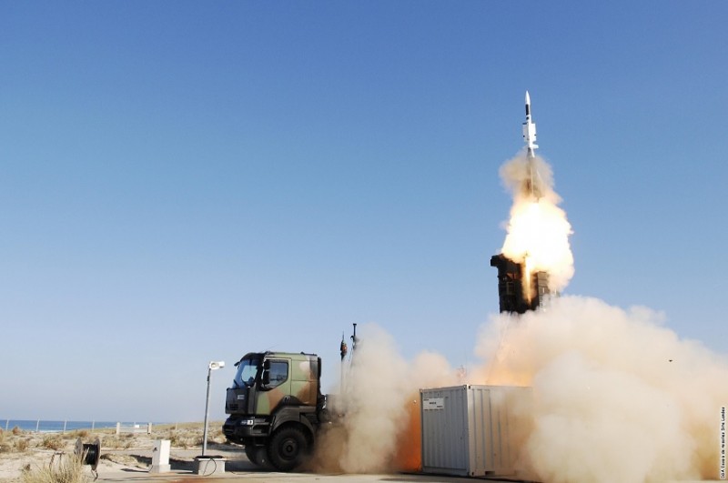 Италия ще разположи свои зенитни ракети в Турция по границата със Сирия