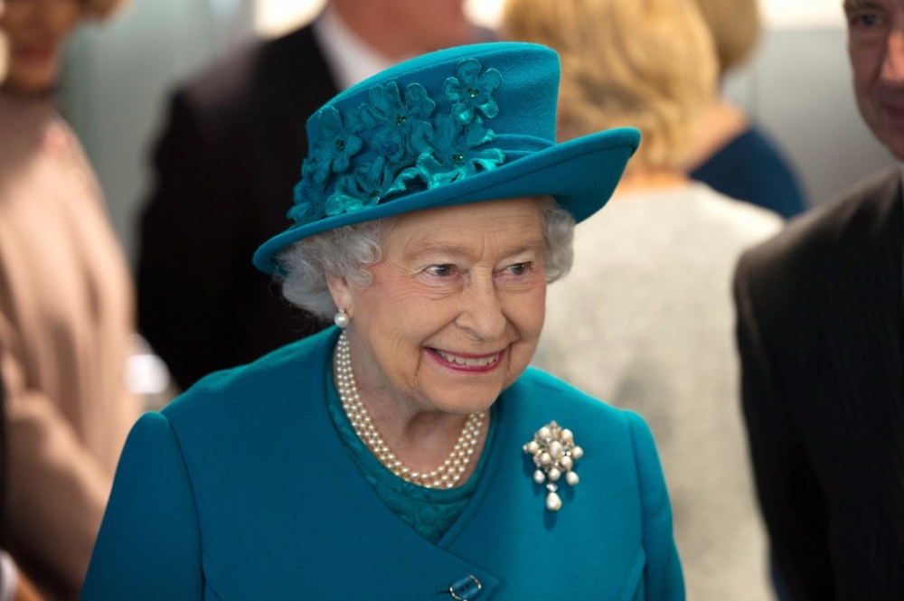 Кралица Елизабет II призова към спокойствие след Брекзит