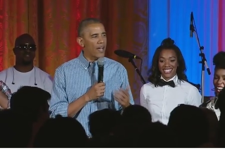 Обама направи грандиозно шоу в Белия дом (СНИМКИ/ВИДЕО)