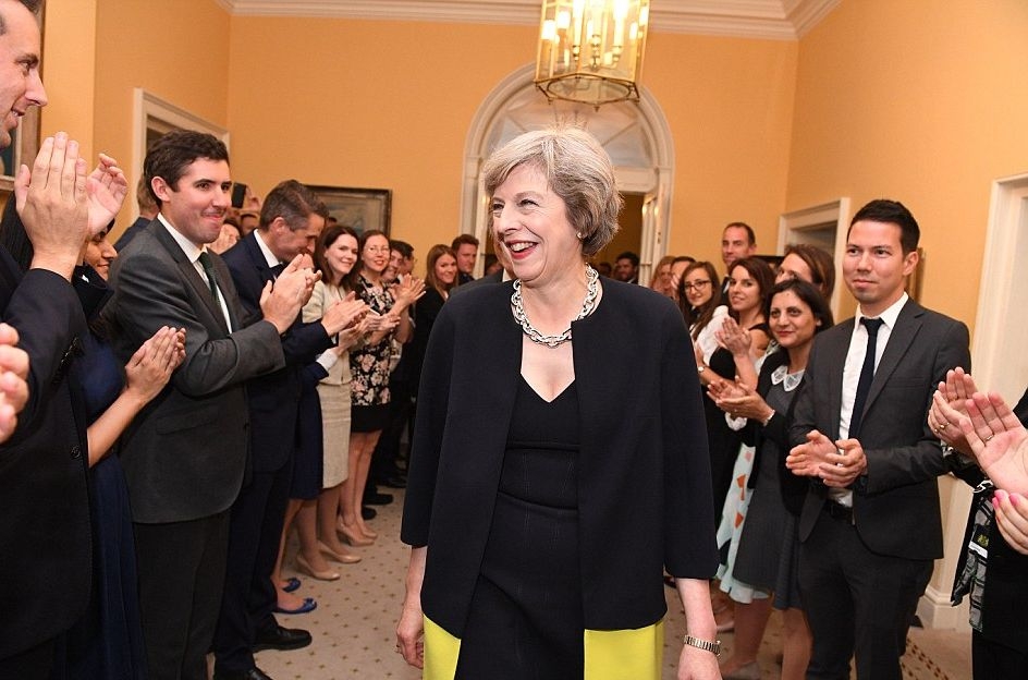 Официално! Тереза Мей е новият премиер на Великобритания (СНИМКИ/ВИДЕО)