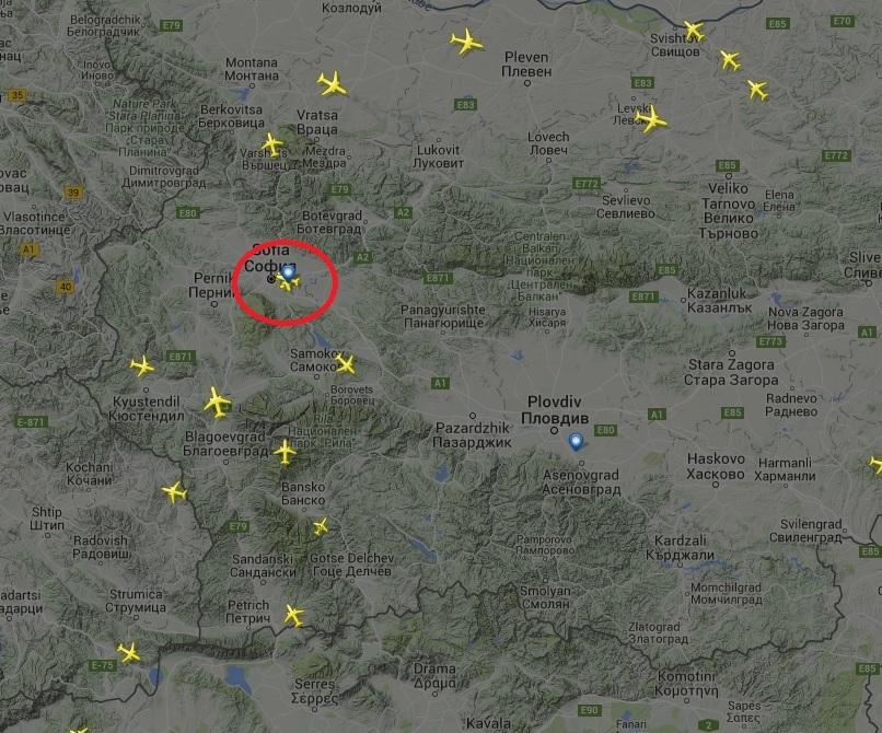Ексклузивно в БЛИЦ: Отклониха самолет от Лондон за Инстанбул, каца в София