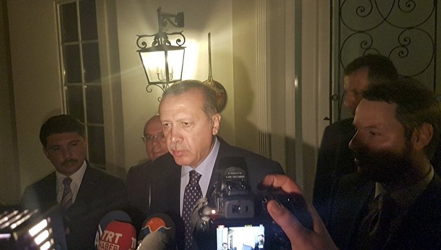 Официално: Ердоган кацна в Истанбул!