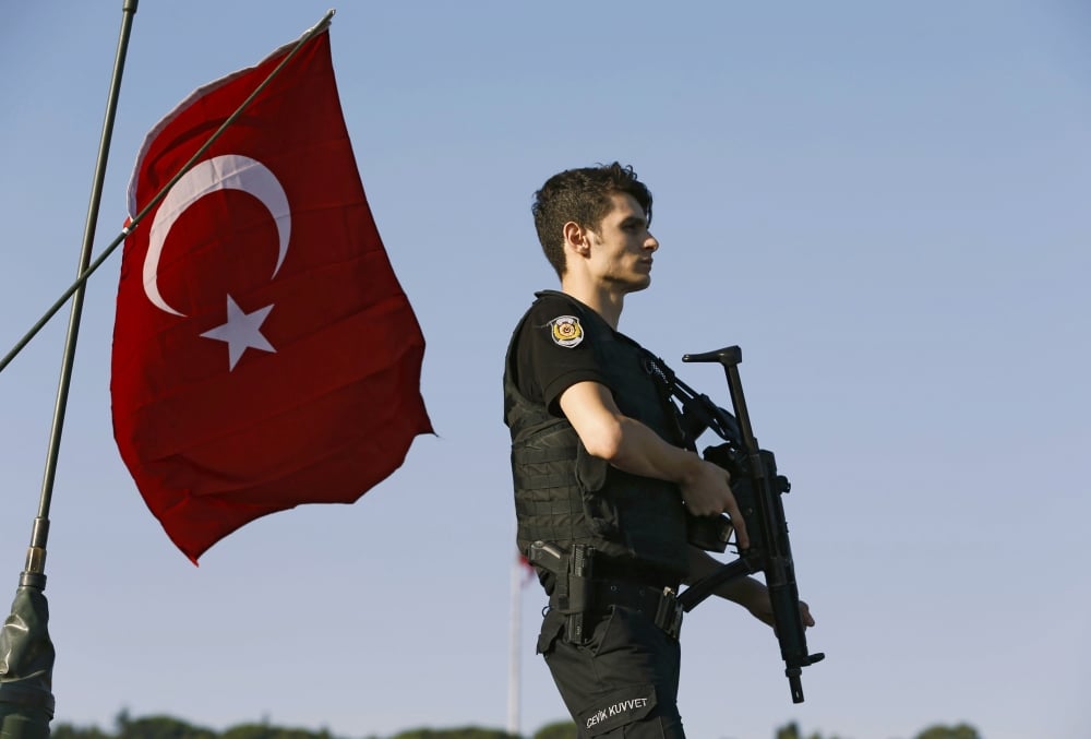 Ето как изглежда Турция след преврата (СНИМКИ)
