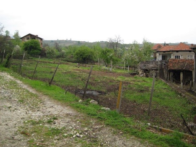 Невероятна оферта: Къща за лев край Пловдив 