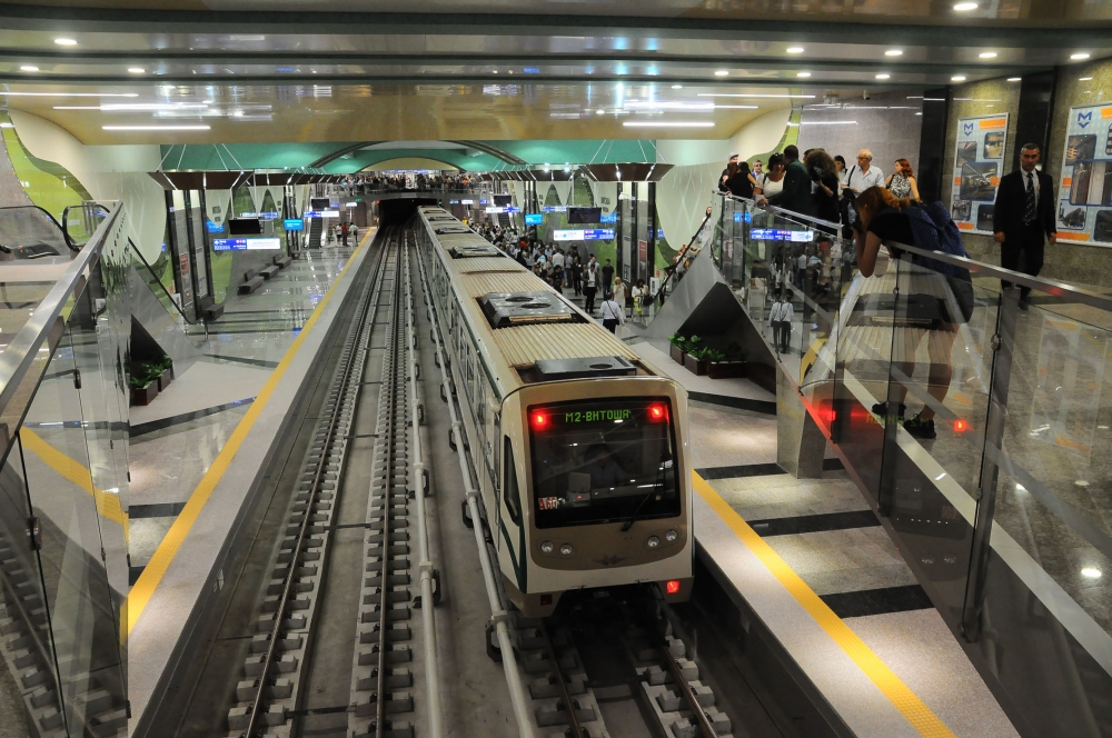 След аварията: Пътниците, които са купили билети за метрото, могат да ги върнат