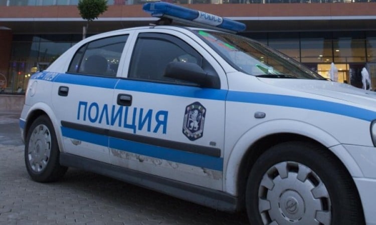 Мъж размаха пистолет във Варна в спор за паркомясто