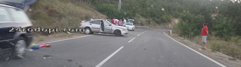 Тежка катастрофа на пътя за Маказа, тежко ранен е откаран в болницата (СНИМКИ)