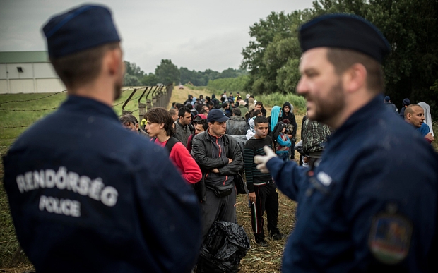 Унгария ще приеме мигранти от Австрия