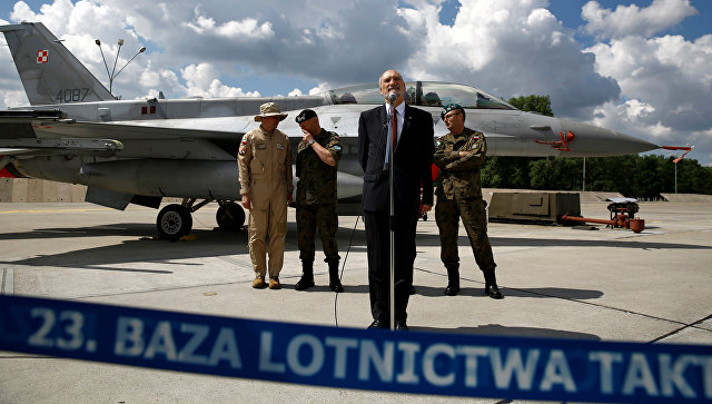 Скандал! Полският военен министър изригна: НАТО ще застави Русия „да забрави заплахите към страната ни” 