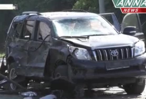 Вижте взривения автомобил на лидера на ЛНР (ВИДЕО)   
