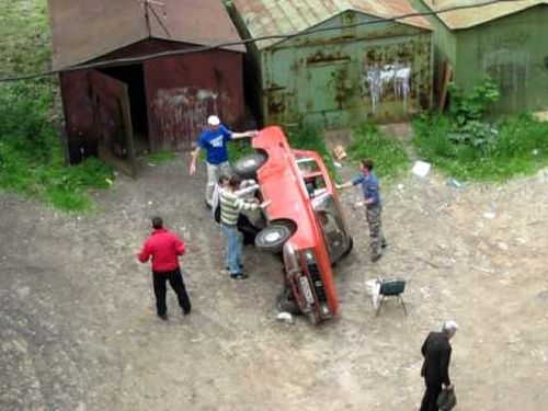 В Бургас пропищяха: Шофьори на таратайки чукат от сутрин до здрач!
