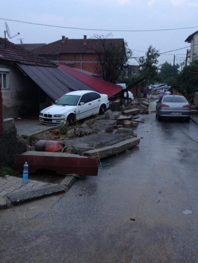 Ужасът в Македония нараства с всеки изминал миг! Жертвите вече са 17 (СНИМКИ/ВИДЕО)