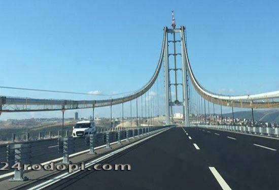 Най-високият висящ мост в света скъсява разстоянието между Бурса и Кърджали с 60 км (СНИМКА)