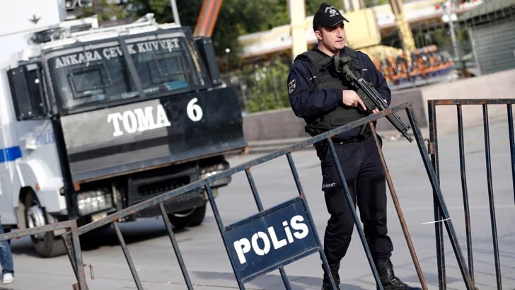 Кюрдски екстремисти убиха представител на партията на Ердоган