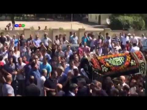 25 000 се стекоха на погребението на килъра на Дед Хасан (ВИДЕО)