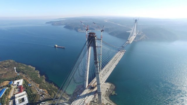 Ердоган реже лентата на най-високия висящ мост в света (СНИМКИ/ВИДЕО)