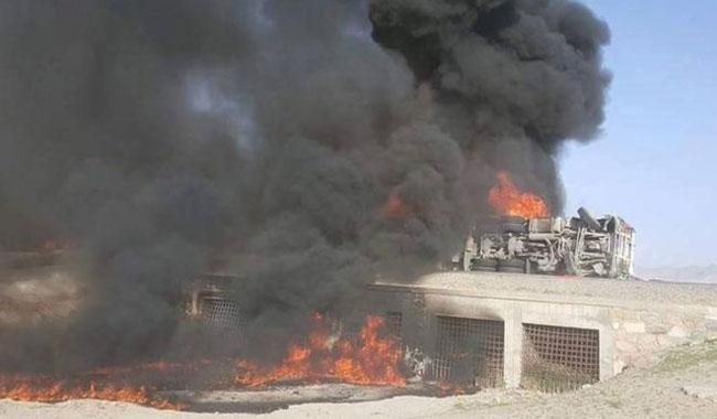 Черен ден в Афганистан заради катастрофа с пътнически автобус