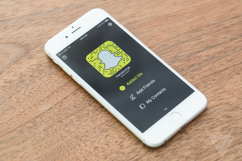 Най-новата тенденция за красота: Филтрите в Snapchat (СНИМКИ)