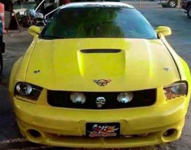 Американски Франкенщайн: Camaro, Mustang и Corvette в едно (СНИМКИ)