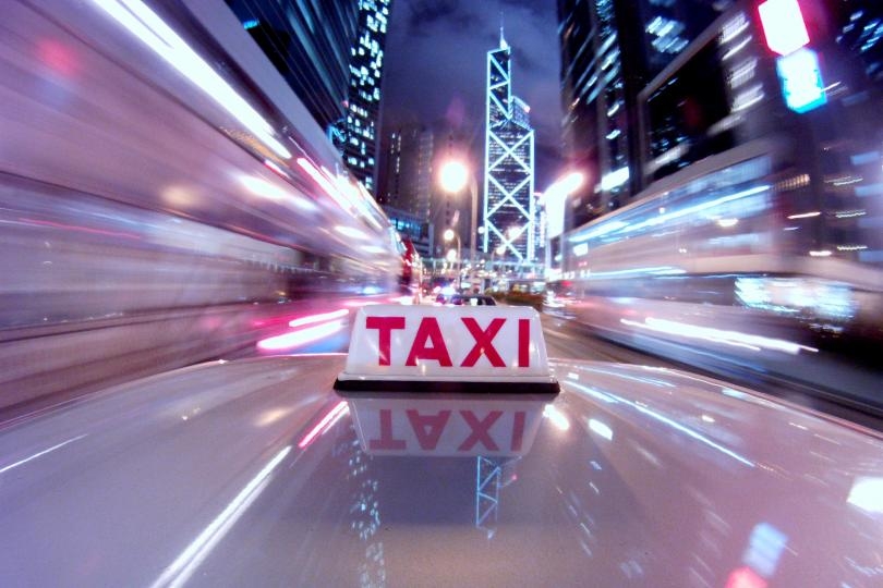 Таксиджии създадоха необичайна схема за мошеничество (СНИМКИ)