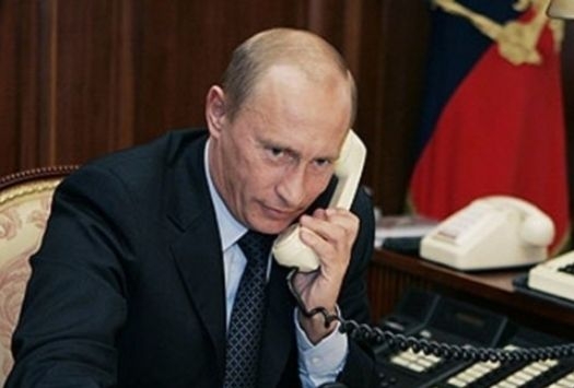Руски експерт: ГЕРБ звъни на Путин в търсене на изход от задъдената улица