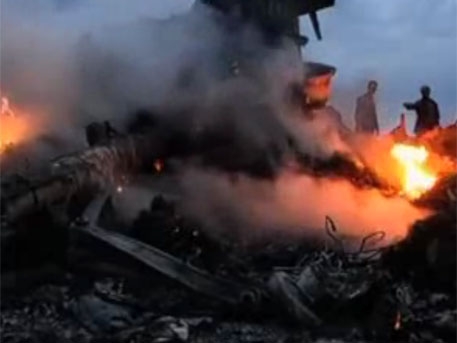 От „Алмаз-Антей” казаха как точно може да е свален MH17 над Донбас   