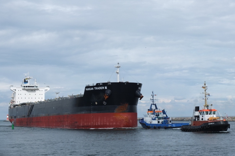 Варна посрещна най-дългия кораб от 15 години насам
