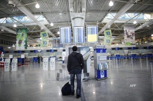 Гръцките авиодиспечери отмениха планираните за следващата седмица стачки
