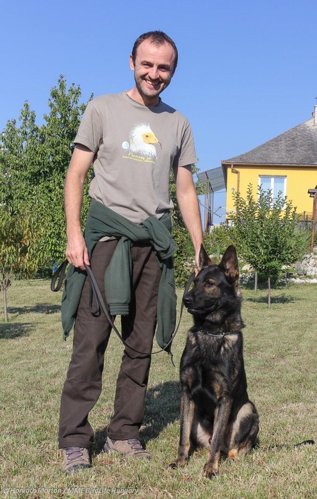 Николай и кучето Барс са първият екип в страната за откриване на убити и отровени животни