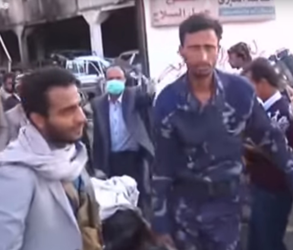 Загиналите в Йемен от саудитския удар станаха поне 213 (ВИДЕО)