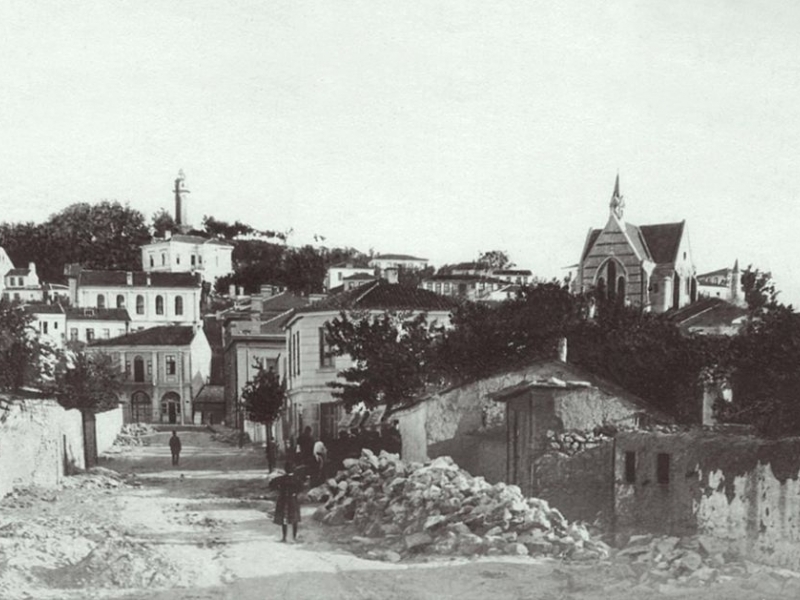 Назад във времето! Ето живота на Сахат тепе в Пловдив преди век (СНИМКА)