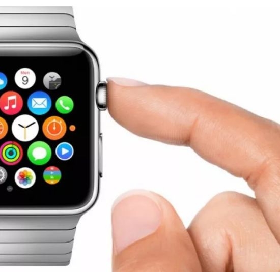 Тереза Мей забрани Apple Watch на британските министри