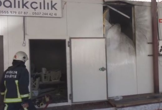 От последните минути: Ракетна атака край Анталия в Турция, целта е била танкер! (СНИМКИ/ВИДЕО)