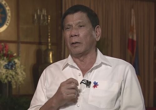 Кървавият президент на Филипините бил насилван от католически свещеник (ВИДЕО)