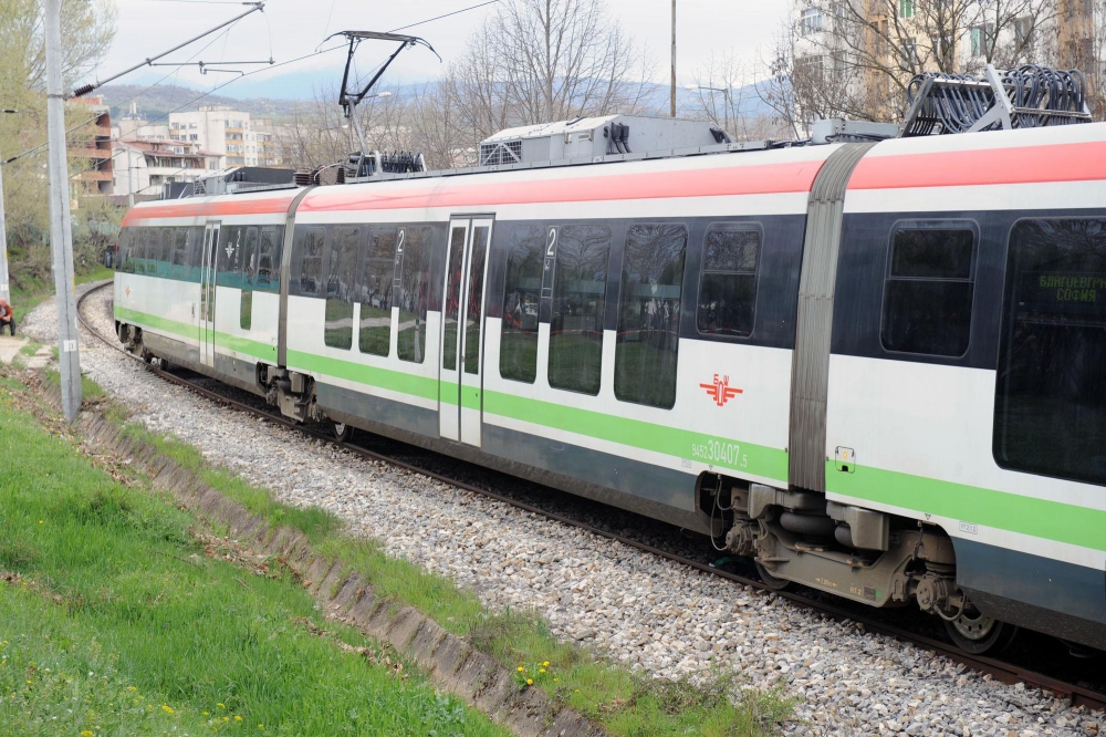 Шеф от БДЖ обеща: Скоро с влак ще стигаме от София до Бургас за 2 часа и 20 минути