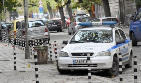 Кървав екшън в София! Мъже се клаха пред адвокатска кантора (СНИМКИ 18+)