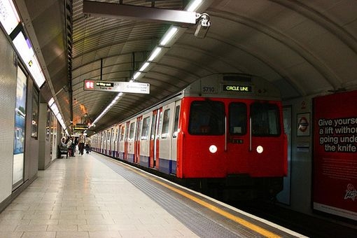 В Лондон сгащиха тийнейджър, заподозрян в поставянето на бомбата в метрото
