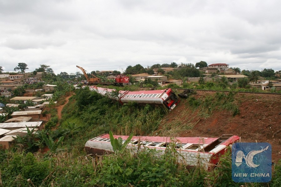 При железопътна катастрофа в Камерун са загинали 53 души