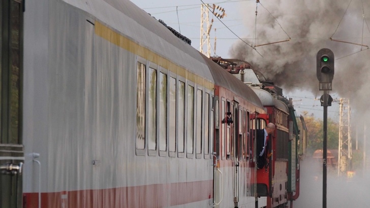 Ретро влак потегли от Варна