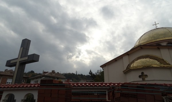 Тайните на новата църква в Асеновград - едно видение и много чудеса 