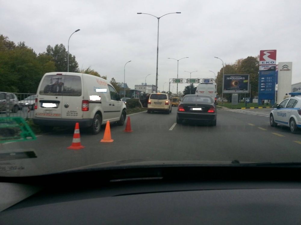 Поредна катастрофа! Този път на магистралата на изхода на Варна (СНИМКИ)