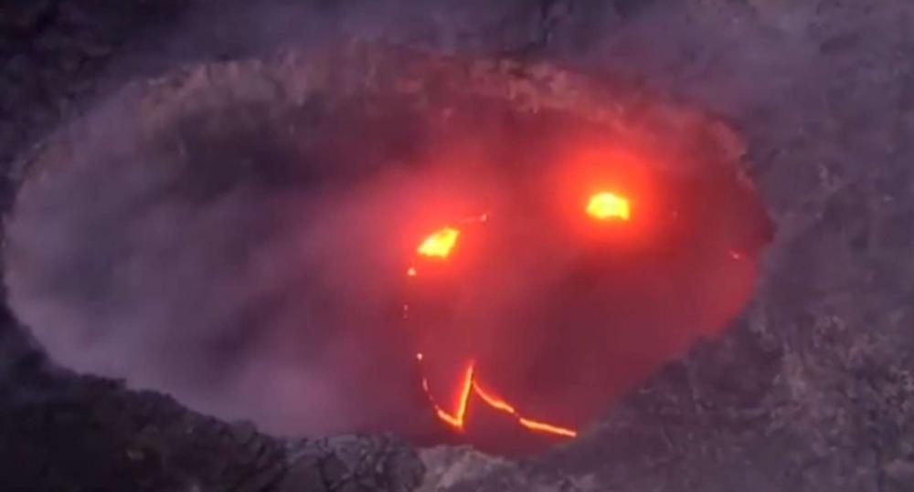 Вулканът Шивелуч изригна, изхвърли стълб пепел на височина 6,5 километра
