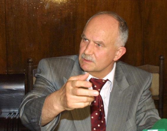 Филчев: Управлението на Костов е катастрофа, той превърна тази приватизация в хищническо разграбване