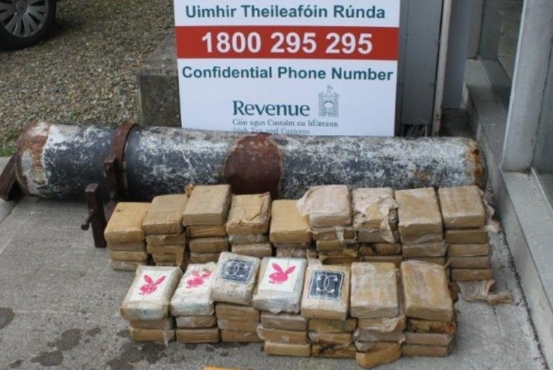 Торпедо, пълно с кокаин за 5 милиона, изплува край бреговете на Ирландия 