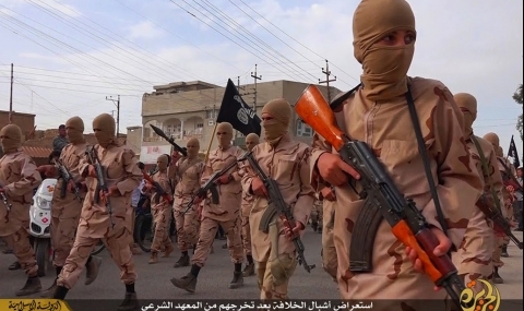 Дейли мейл: Джихадистите изпекли 250 християнски деца! (18+)