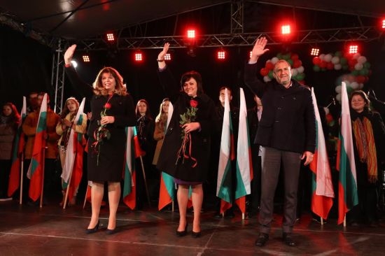 Румен Радев: Изборите не са състезание, а битка за доверието на хората и доброто на България