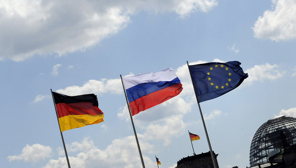 Меркел призна, че германците повече вярват на Русия, отколкото на САЩ