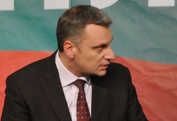 Курумбашев става евродепутат, сяда в стола на Илияна Йотова 